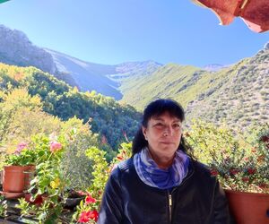 María