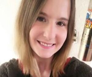 Laura Oliver R