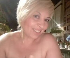 Gloria Torres 