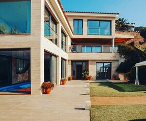 Maison Blanes