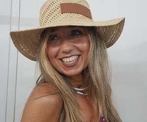 Pili