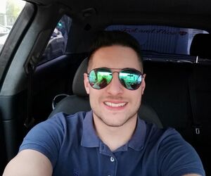 Victor_ube