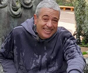Carlos