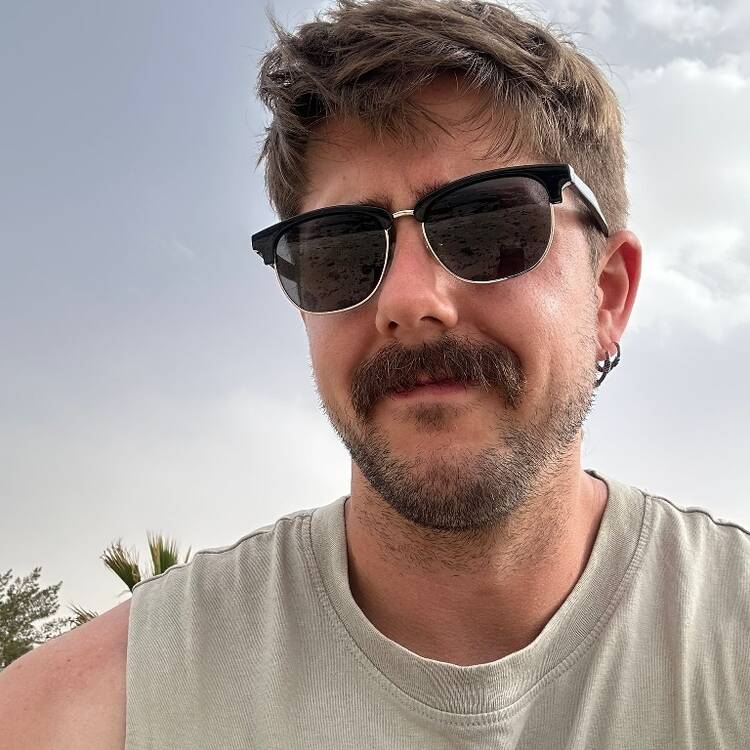 Foto de perfil de Adrián