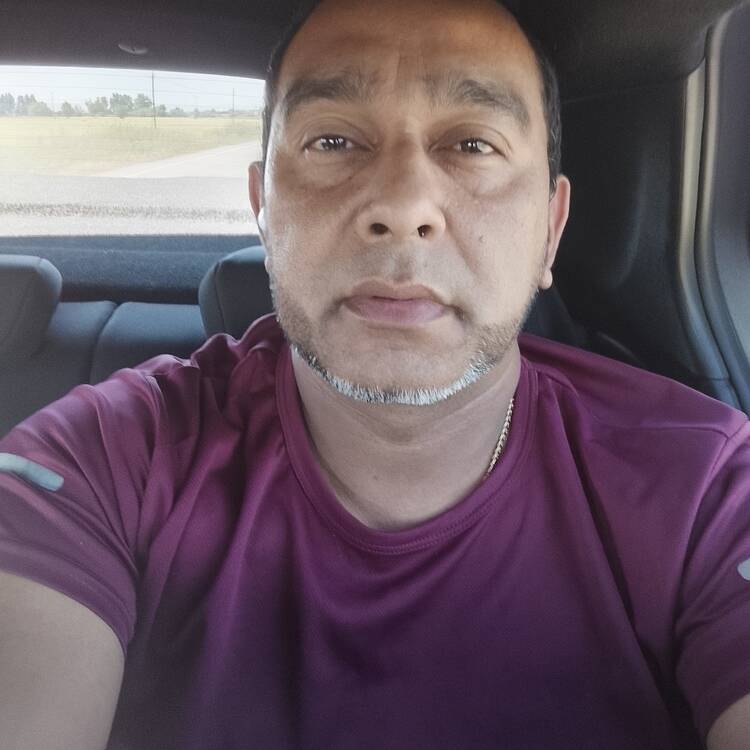 Foto de perfil de Adrian
