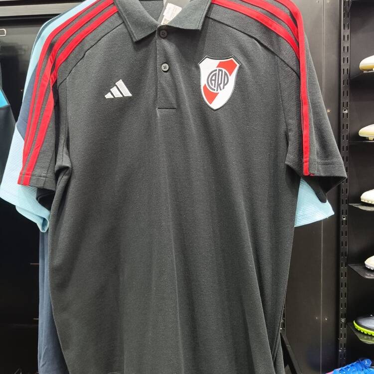 Foto de perfil de Adrian