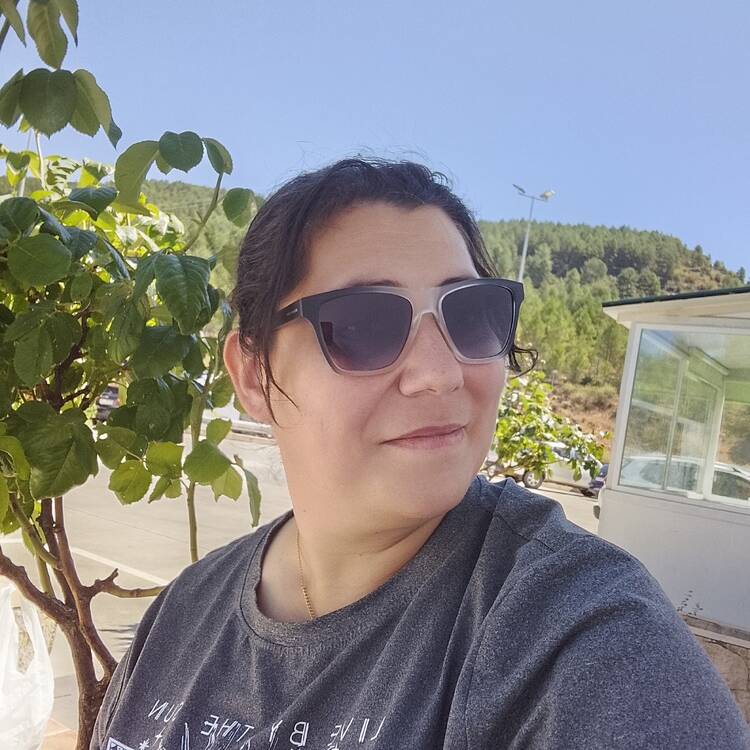 Foto de perfil de Yasmina