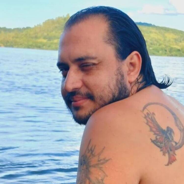 Foto de perfil de Mustafa